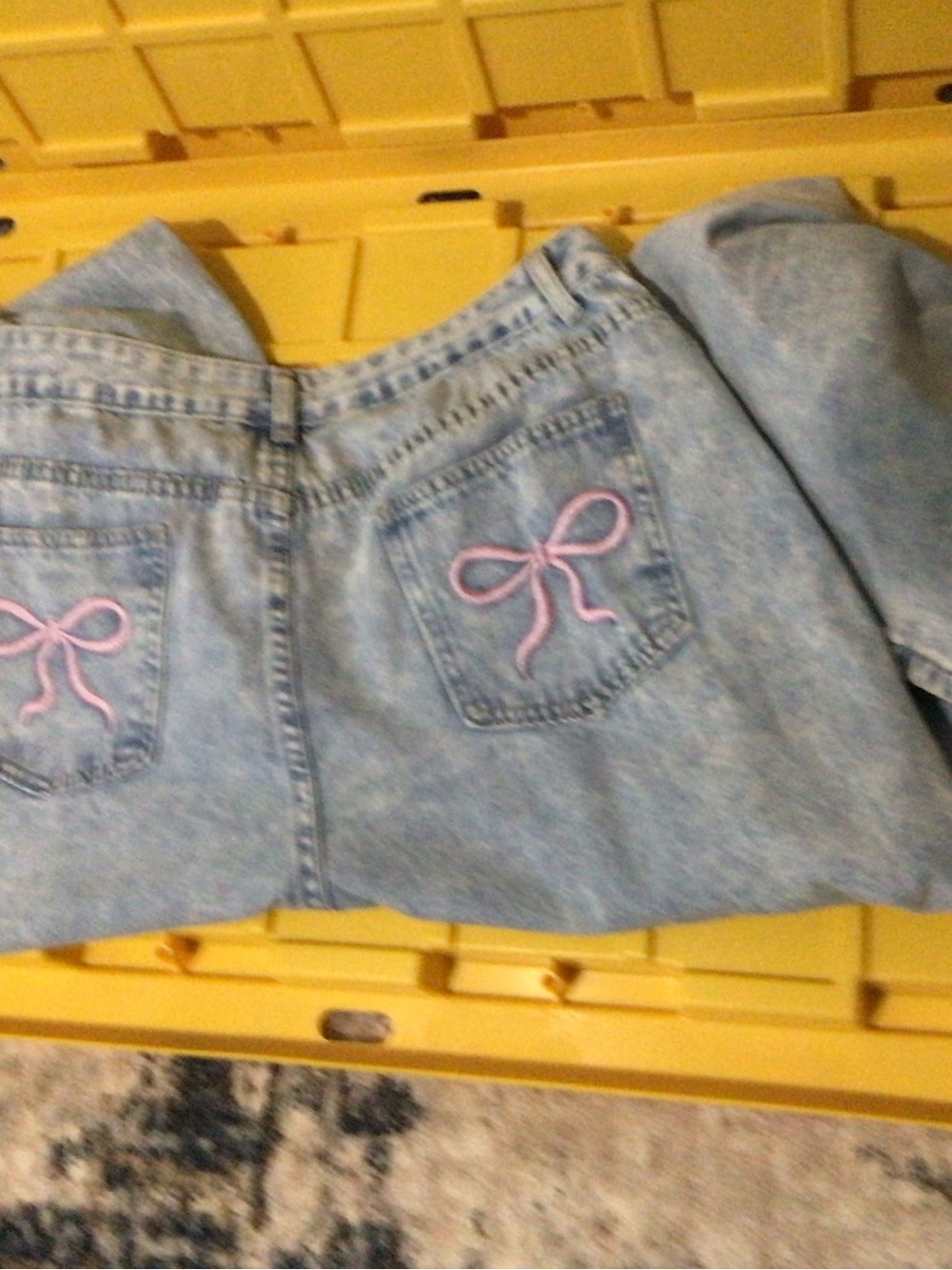 SHEIN Light Blue Wide Leg Flare Jeans with Pink Bow Embroidery